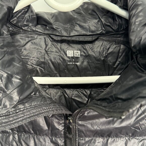 Uniqlo Black Women Puffer Jacket‎ Sz S - Picture 3 of 5